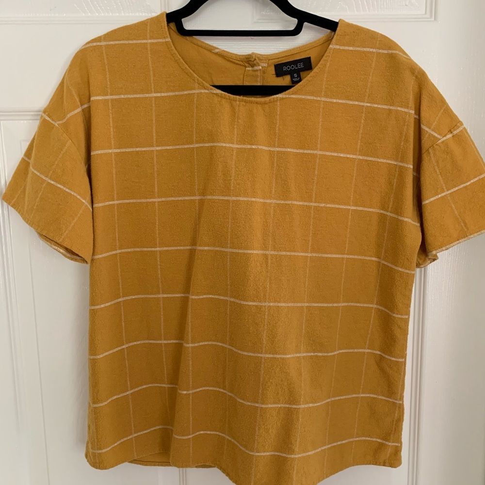 Mustard yellow top